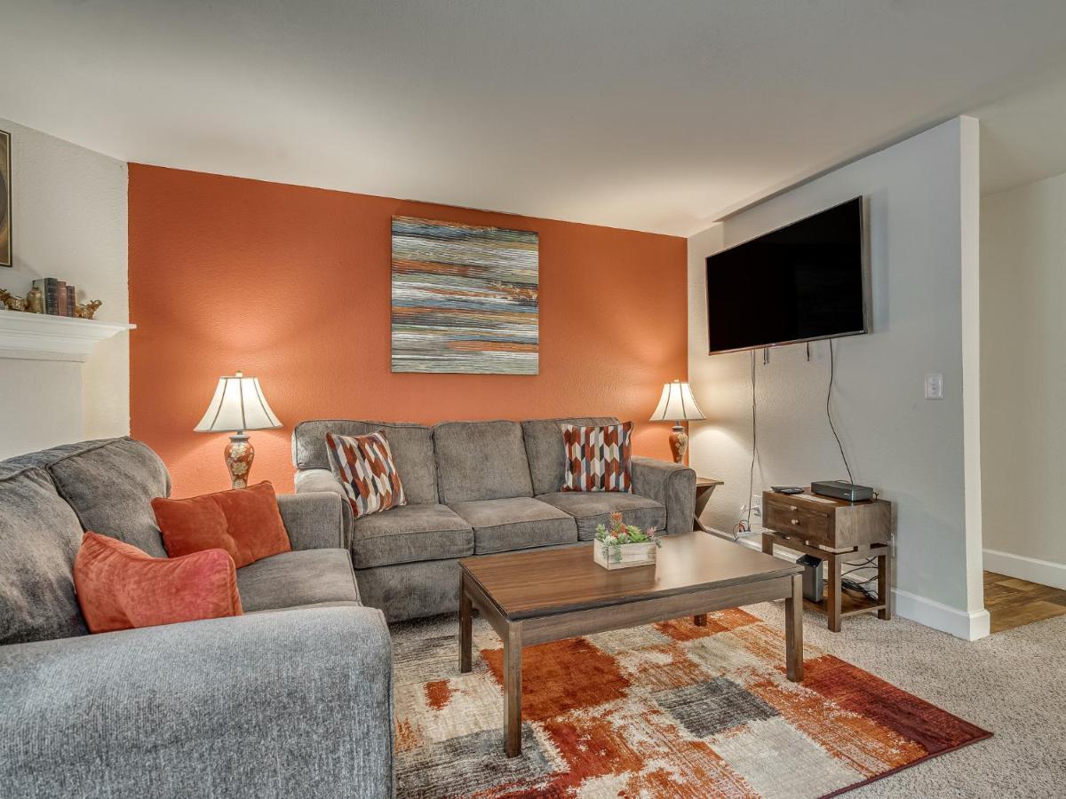 Outercontinental Lounge Apartman Oklahoma City Kültér fotó