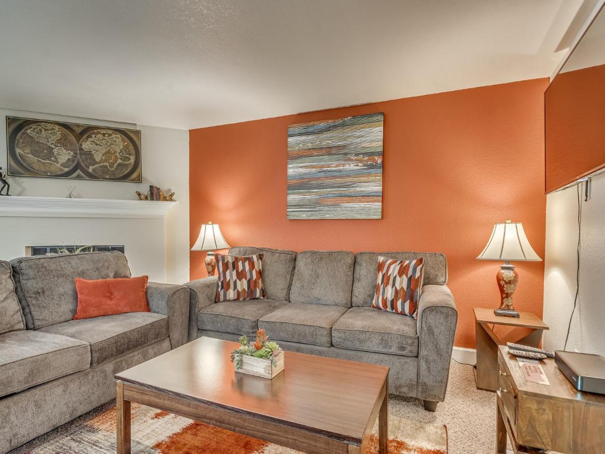 Outercontinental Lounge Apartman Oklahoma City Kültér fotó